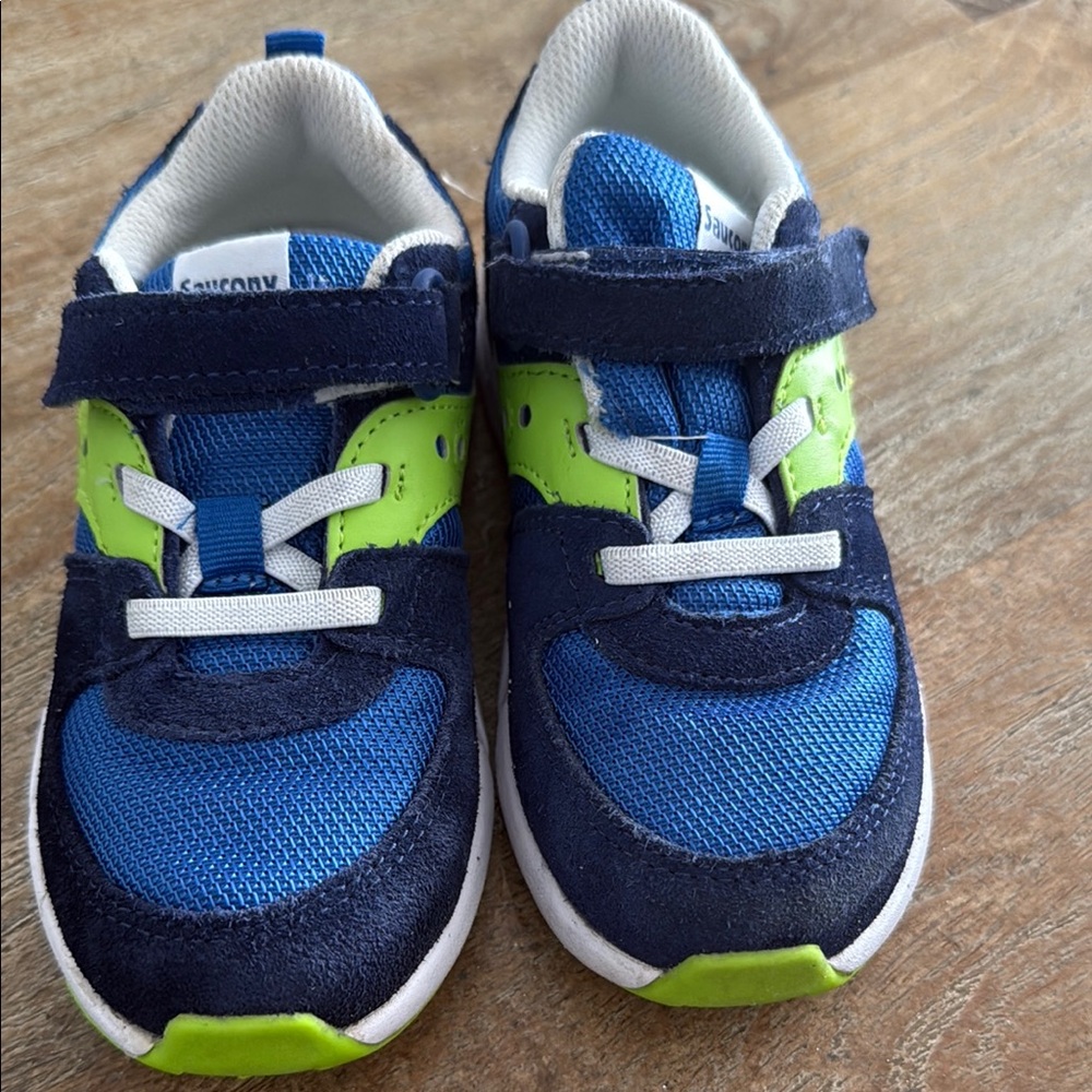 Saucony Kids' Navy and Lime Sneakers